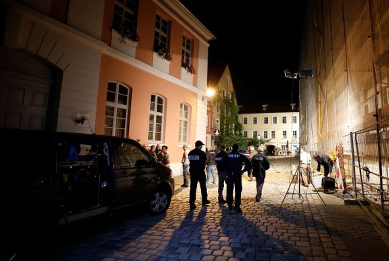 12 ранени и 1 загинал при експлозия в Ансбах