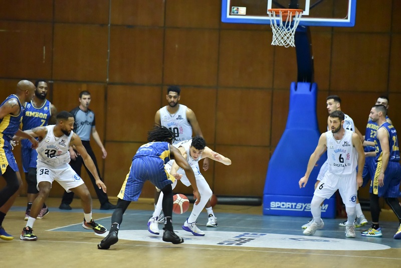 Отлагат баскетболното дерби Черноморец – Левски заради болни играчи