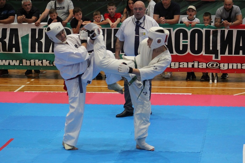 9 първи места за „Киокушин спирит“ Бургас на второто Държавно първенство по карате
