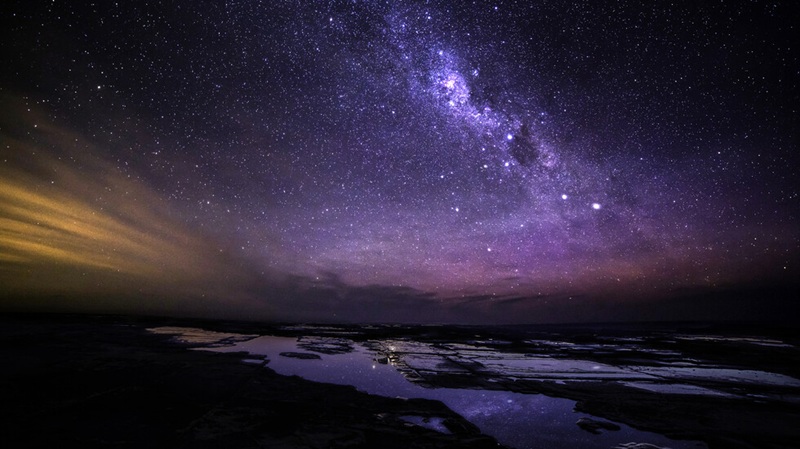 Защо небето е синьо, а Космосът - черен