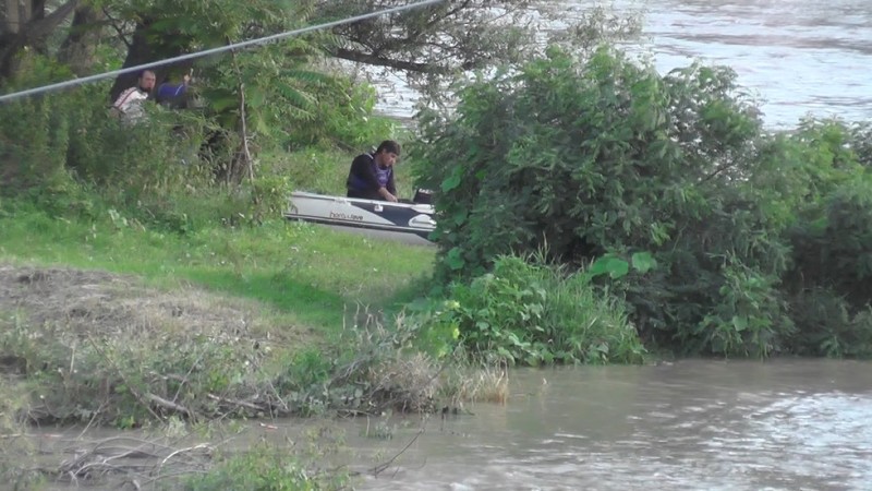 Водолаз изчезна във водите на река Искър