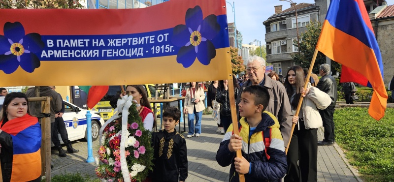 Бургас отбеляза 111 години от изтреблението на арменци в Османската империя