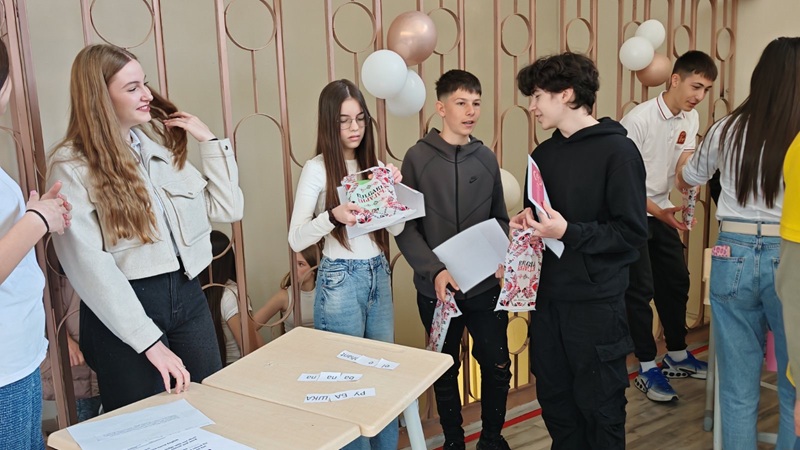 Приключения и забавления в езиковото междучасие на ПГЧЕ “Васил Левски”