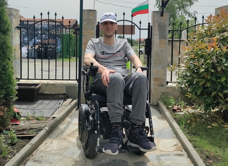 Да помогнем на Делян отново да се изправи на крака