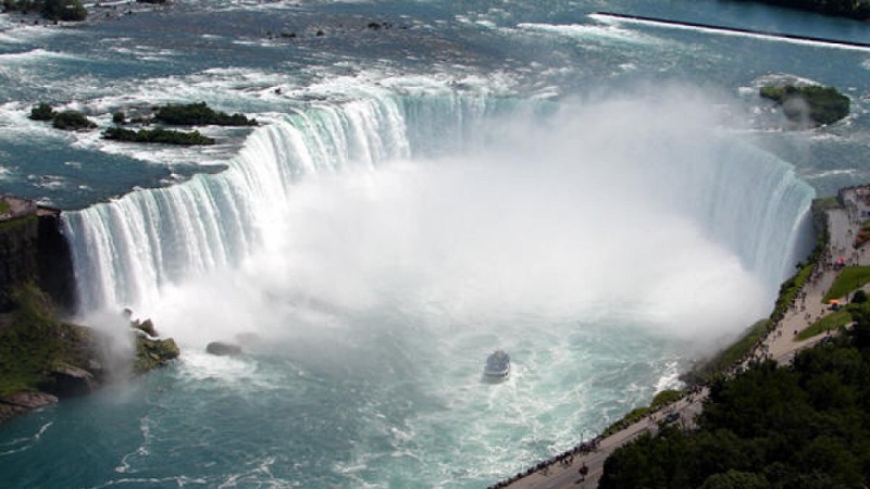 Милиони ще гледат пълно слънчево затъмнение от Ниагарския водопад