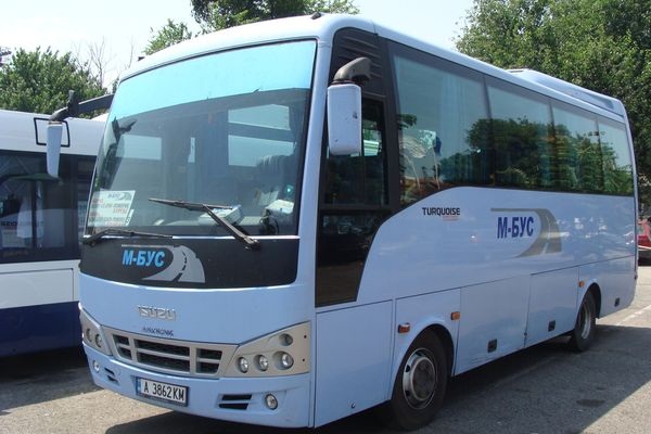 Автобусите  на М-БУС през Равда вече спират в Стария град на Несебър