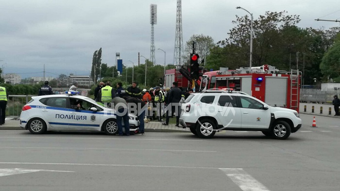 Джип помете четири деца в София