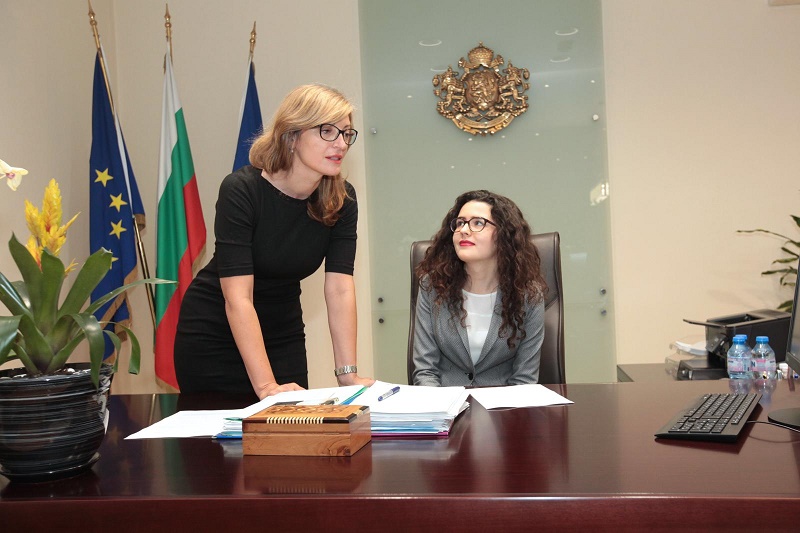Бургазлийка стана министър за един ден