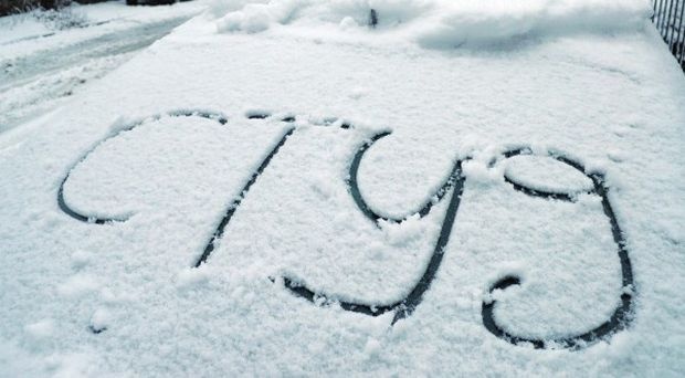 Жълт код за студ в цялата страна, сняг край морето