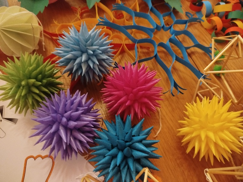 Етнографската експозиция на РИМ-Бургас ще проведе работилници за украсяване на коледни топки