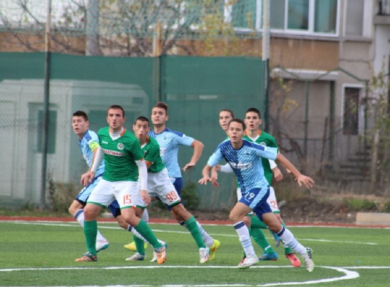 Нефтохимик U19 победи Верея с 3:1