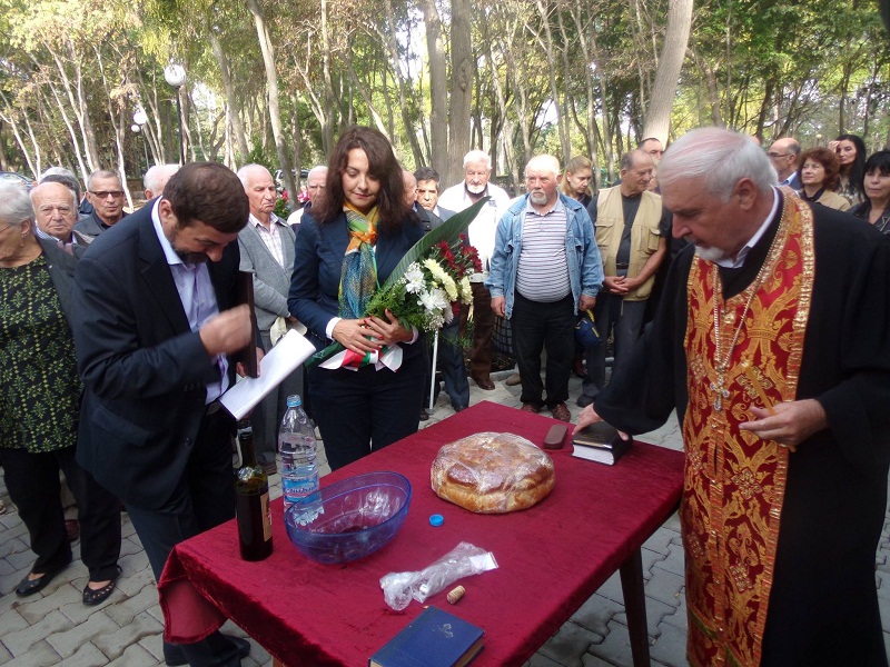 Осветиха параклиса в Морската градина 