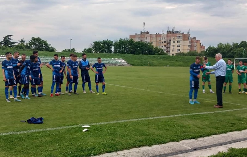 Футболният Черноморец завърши първенството с победа