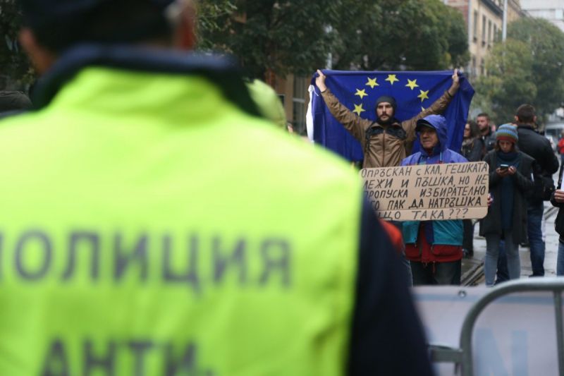 Прегласуването на избора на главен прокурор започна с протест