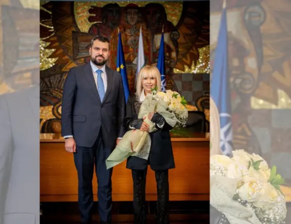 Лили Иванова бе удостоена с най-високото отличие на МВнР