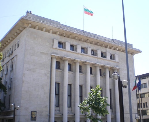 Министри и синдикати обсъждат сивата икономика в Бургас