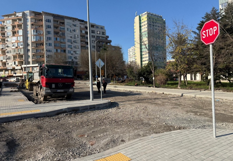 Изграждат три паркинга до Детската болница в „Зорница“