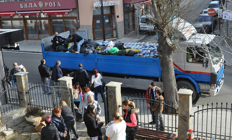 В Несебър събраха 1700 кг капачки в помощ на болно детенце