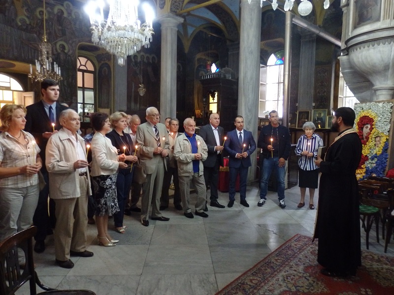 Десните в Бургас почетоха жертвите на комунизма