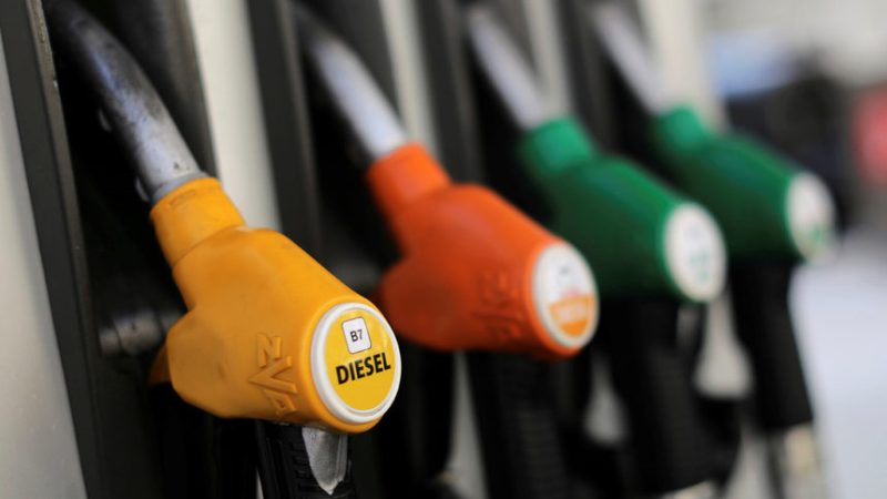 Парламентът одобри създаването на държавните бензиностанции
