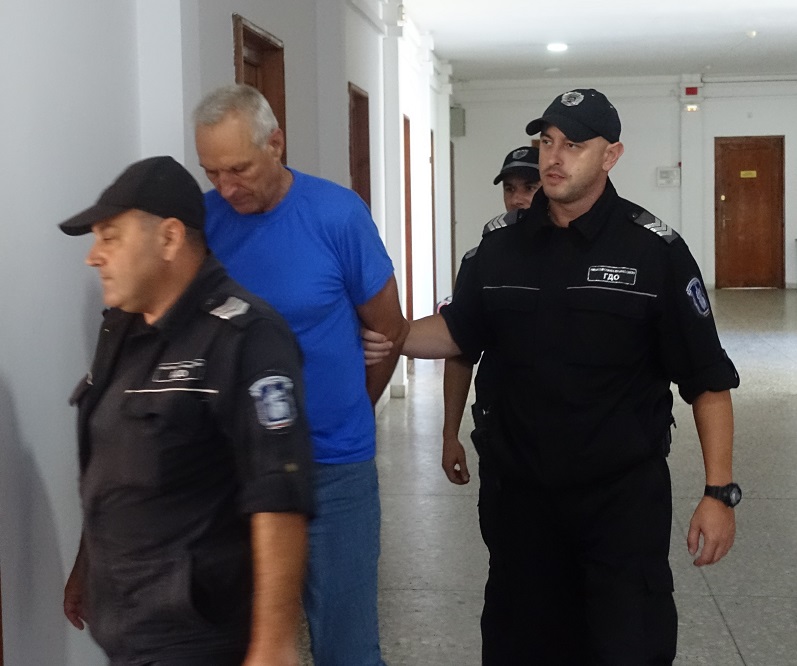 Бургаският съд остави в ареста автоинструктора Красимир 