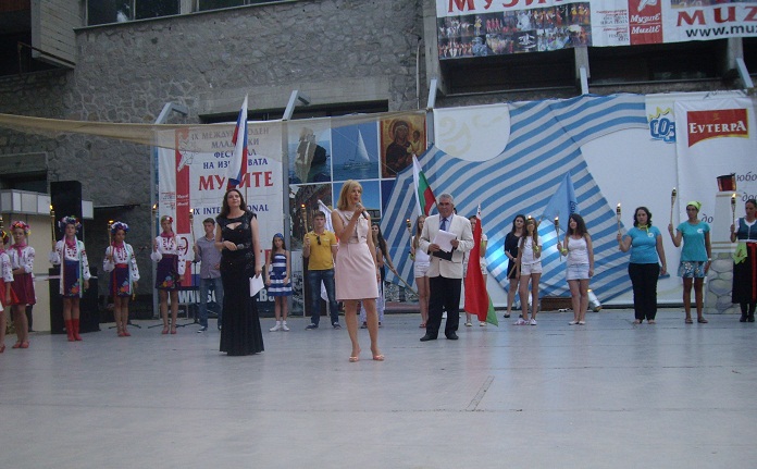 Над 800 деца във фестивала на изкуствата „Музите” в Созопол 