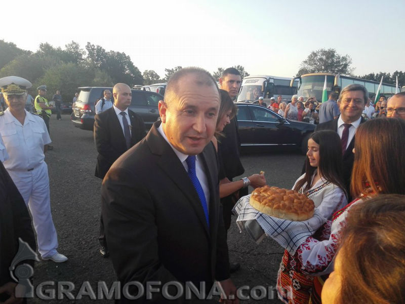 Румен Радев ще се включи в честванията на Петрова нива