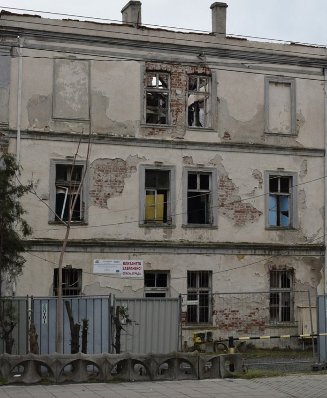 Държавата дава сградата на ул. „Булаир“ 5б на Пожарната