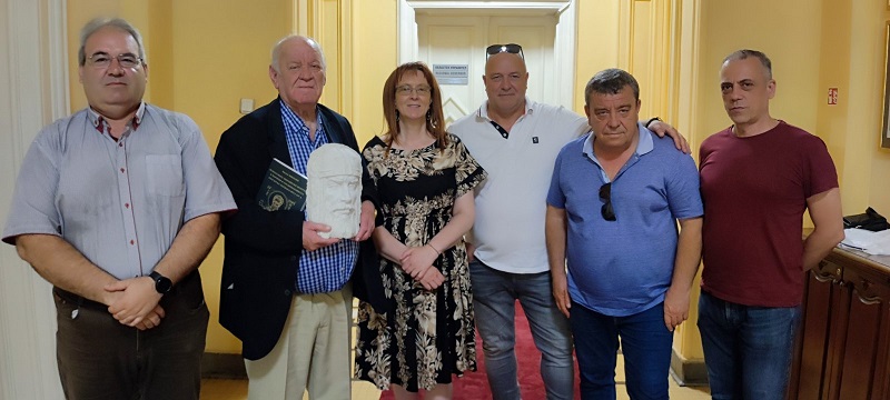 Триметрова пластика на Иван Александър ще бъде поставена на крепостта Русокастро