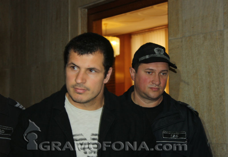 20 000 гаранция за Мартин Душев,  ако иска на свобода