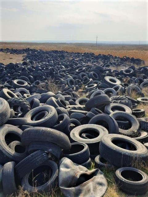 Две депа за гуми на нерегламентирани места