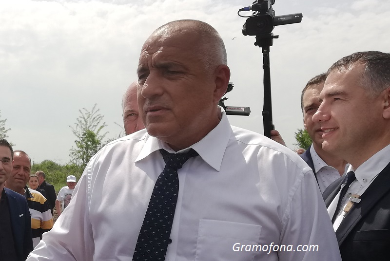 Борисов: Преговори с ПП-ДБ може да има, но без Денков, Петков и Василев