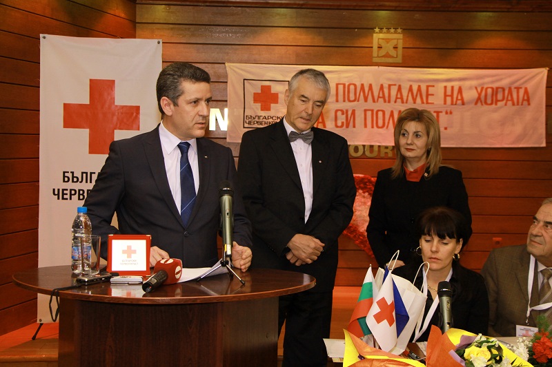 Павел Маринов бе отличен с почетния знак на БЧК 