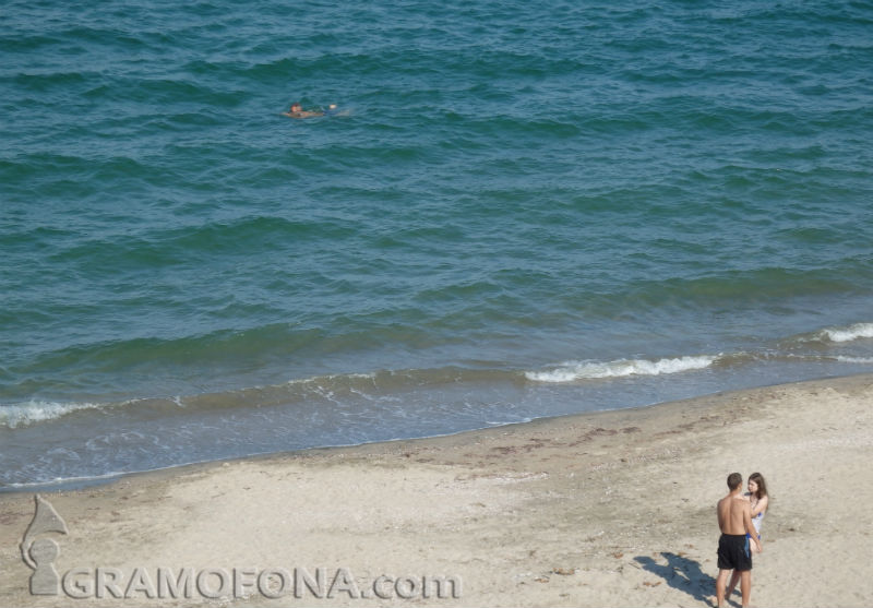 Хотелите по Черноморието свалят цените през септември