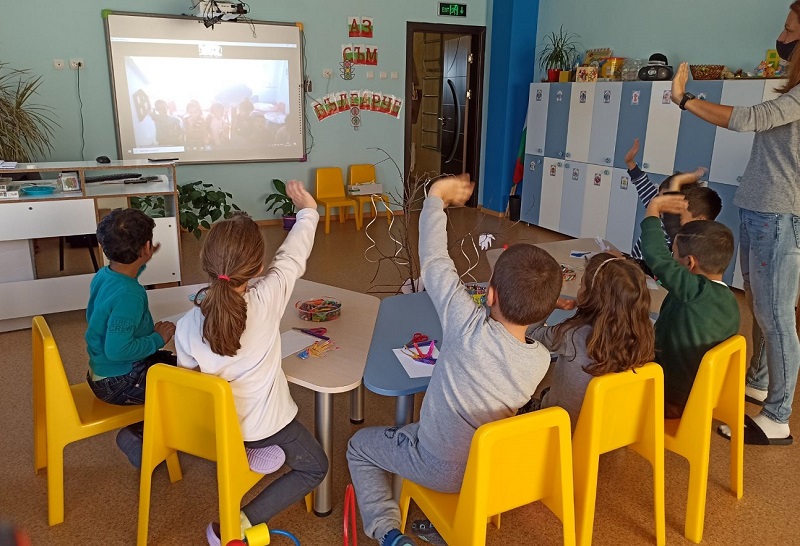 Важно за родителите: От днес можете да се запознаете с електронната система за прием в детските градини и ясли на Бургас