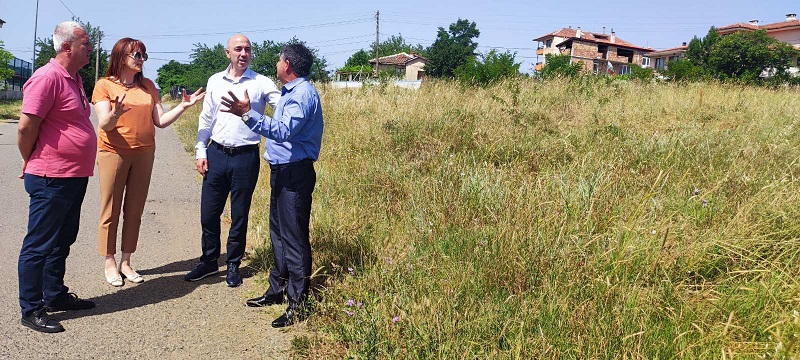 В Равадиново ще имат нов културен дом, пенсионерски клуб и детска площадка  