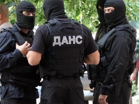 Разкриха двама руски разузнавачи с българска самоличност, живели у нас
