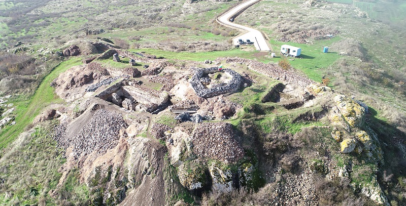 Археолози проучват водохранилището на замъка на средновековния град Русокастро
