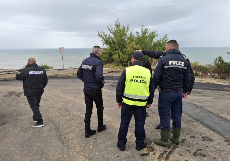 Прокуратурата образува досъдебни производства за смъртта на тримата, загинали при потопа в Елените