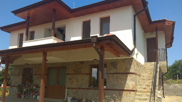 И в Бургаско проверяват къщи за гости