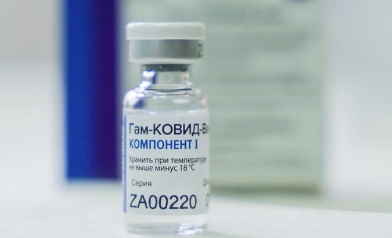 Русия разработва ваксина едновременно за грип и COVID-19
