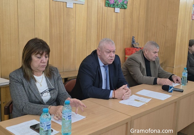 Възобновяват проекта за водоснабдяването на село Пънчево и комплекс Божура 