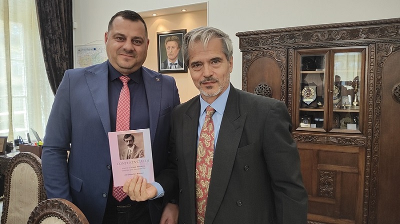 Първо посещение на посланика на Аржентина в Бургаско, срещна се с губернатора