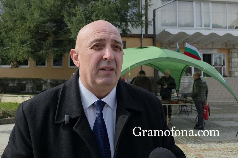 Удостоиха кмета на Малко Търново с наградата „Пазител на традициите“