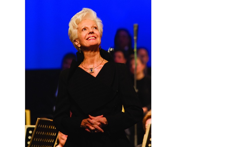 Тя, prima donna assoluta,  Top of Form родена на 15 декември в Бургас