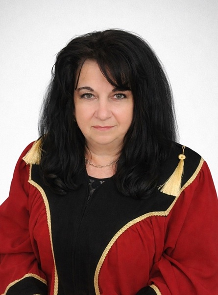 Проф. Румяна Янкова-Аврамова: България има нужда от своите млади лекари и нашата задача е да им дадем основание да останат