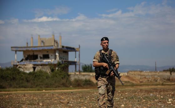 Израел и Хизбула размениха удари