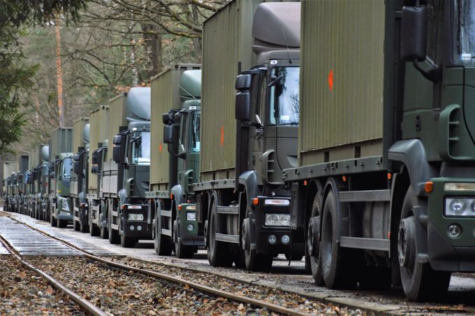 Полша изпрати конвой с боеприпаси за Украйна