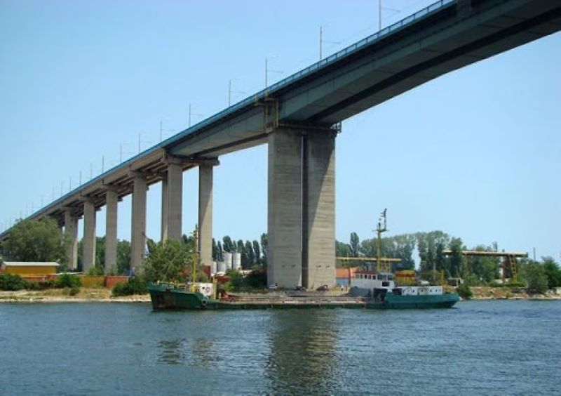 Аспарухов мост е затворен