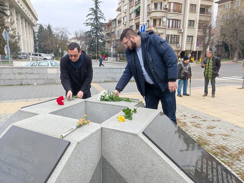 Днес почитаме жертвите на комунистическия режим